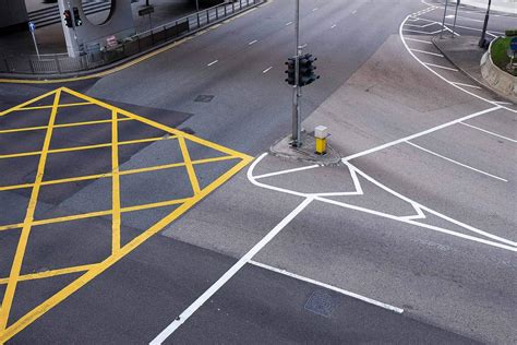 how long can you stop in a yellow box junction|yellow box junction notices.